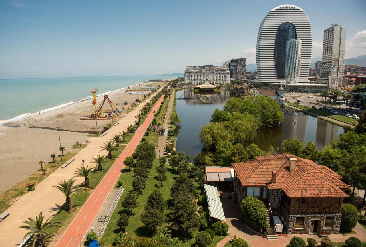 Orbi City In Batumi Батуми Екстериор снимка