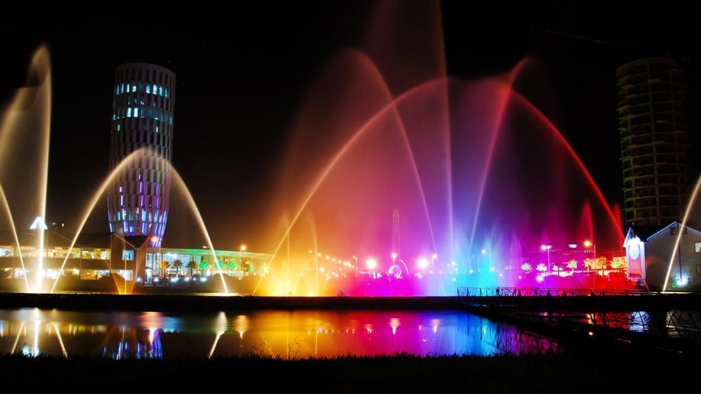 Orbi City In Batumi Батуми Екстериор снимка